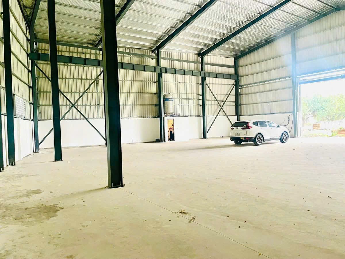 Cho thuê kho xưởng 1600m2 tại KCN Từ Sơn, Bắc Ninh