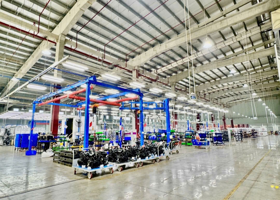 SANG NHƯỢNG NHÀ XƯỞNG ĐẸP, VIP NHẤT BÌNH XUYÊN, VĨNH PHÚC CŨ 