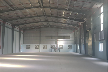 Bán 3000 m2 nhà xưởng trong KCN tại Long An
