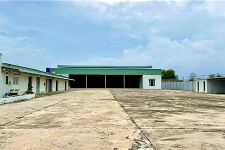 Cho thuê 8000 m2 đất kèm nhà xưởng tại Bình Thuận 
